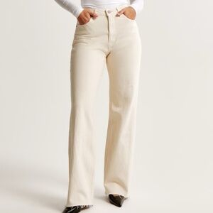 Abercrombie High Rise 90s Relaxed Jean Oat / Cream
